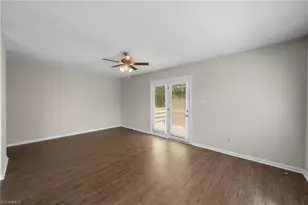 118 Hidden Hills Dr, Thomasville, NC 27360 - Photo 10