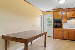 861 Creed Rd, Ararat, NC 27007 - Photo 6