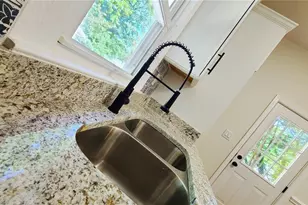 628 Mission Rd, Winston-Salem, NC 27103 - Photo 16