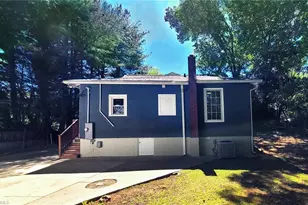 628 Mission Rd, Winston-Salem, NC 27103 - Photo 44