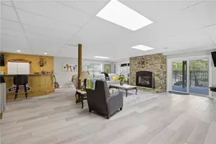 819 Hickory Point Dr, Lexington, NC 27292 - Photo 32