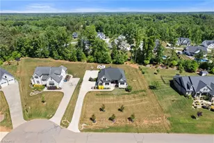 170 Arrow Glenn Ct, Advance, NC 27006 - Photo 2