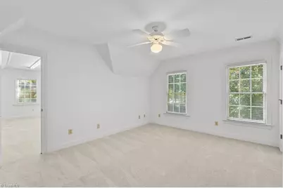 10 Elm Grove Way, Greensboro, NC 27405 - Photo 36