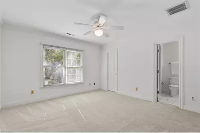 10 Elm Grove Way, Greensboro, NC 27405 - Photo 34