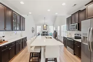 978 Bonanza Ln, Mebane, NC 27302 - Photo 4