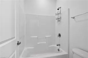 803 Sugarberry Ln, Greensboro, NC 27455 - Photo 28