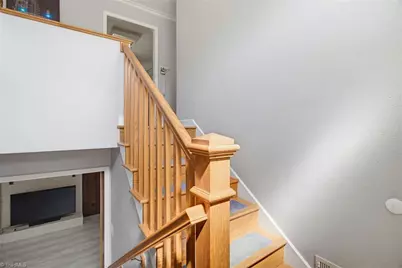 2335 Crestview Way, Winston-Salem, NC 27103 - Photo 4