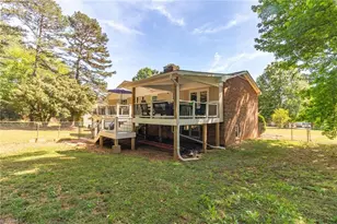 2335 Crestview Way, Winston-Salem, NC 27103 - Photo 28