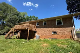 2063 Rock Creek Rd, North Wilkesboro, NC 28659 - Photo 20