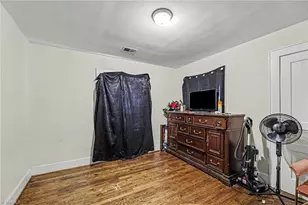 818 Hilltop St, High Point, NC 27260 - Photo 10
