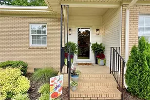 1005 Colonial Dr, Albemarle, NC 28001 - Photo 14