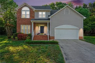 3215 Cottingham Ct, Greensboro, NC 27410 - Photo 2