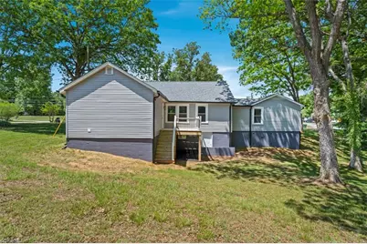 632 Stokesburg Road, Walnut Cove, NC 27052 - Photo 8