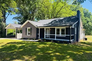 632 Stokesburg Rd, Walnut Cove, NC 27052 - Photo 8