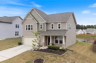 907 Burning Maple Ln, Mebane, NC 27302 - Photo 2