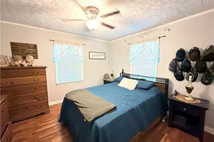 126 Auburn Ave, Elkin, NC 28621 - Photo 12