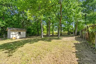 112 Florence St, Graham, NC 27253 - Photo 26