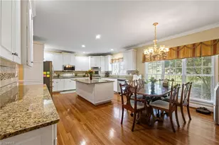 736 Meadowood Dr, Burlington, NC 27215 - Photo 14