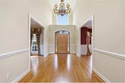 736 Meadowood Drive, Burlington, NC 27215 - Photo 4