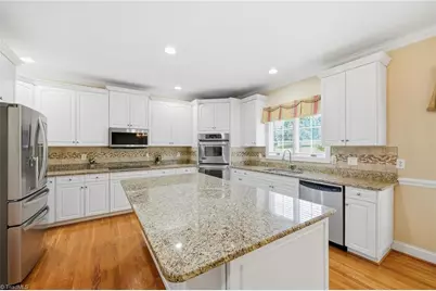 736 Meadowood Drive, Burlington, NC 27215 - Photo 18