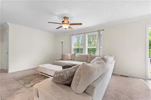 1316 Wiscassett St, Albemarle, NC 28001 - Photo 6