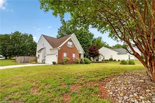 4020 Tutbury Dr, Jamestown, NC 27282 - Photo 2