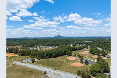 424 West Street, King, NC 27021 - Photo 2