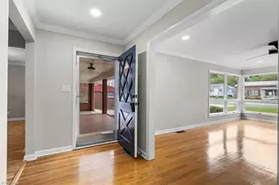 912 Hilltop Blvd, Reidsville, NC 27320 - Photo 6