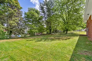 912 Hilltop Blvd, Reidsville, NC 27320 - Photo 48