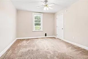 769 Circle Dr, Eden, NC 27288 - Photo 20