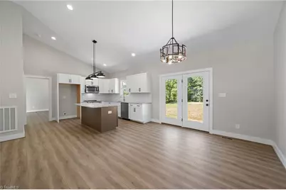 434 Potters Landing, Denton, NC 27239 - Photo 16