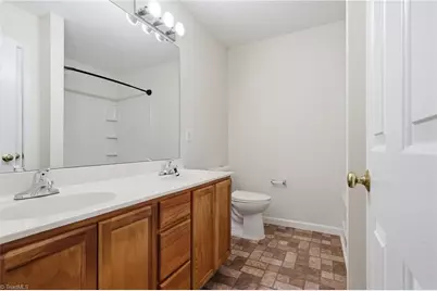 4 Vodington Circle, Greensboro, NC 27405 - Photo 22