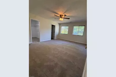 4 Vodington Circle, Greensboro, NC 27405 - Photo 12