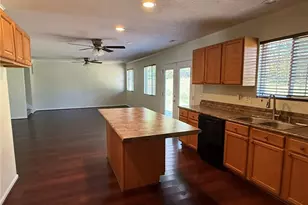 4 Vodington Cir, Greensboro, NC 27405 - Photo 8