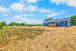 4727 Nc Hwy 67, Boonville, NC 27011 - Photo 28