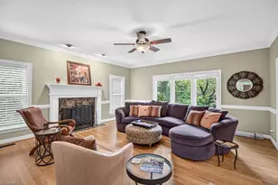 2700 Red Gate Ct, Jamestown, NC 27282 - Photo 6