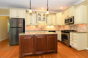 2700 Red Gate Ct, Jamestown, NC 27282 - Photo 8