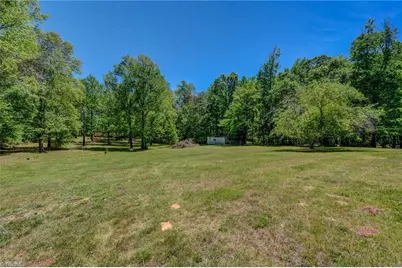 124 Clydes Drive, Reidsville, NC 27320 - Photo 16