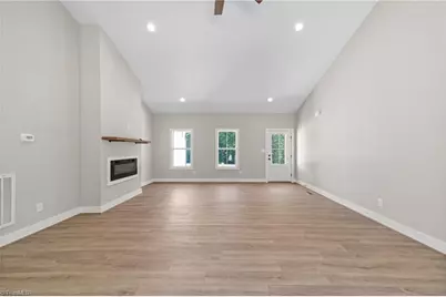 410 Potters Landing, Denton, NC 27239 - Photo 6
