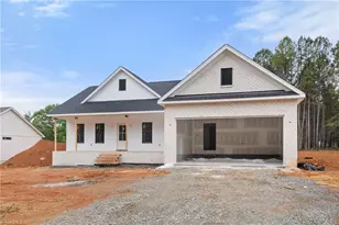410 Potters Landing, Denton, NC 27239 - Photo 2