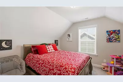 1005 Bryant Court, Mebane, NC 27302 - Photo 36
