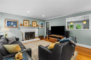 1017 Carolina St, Greensboro, NC 27401 - Photo 2