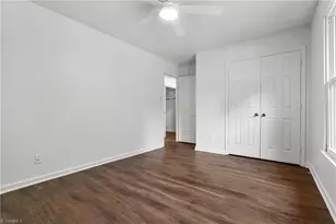 2400 Cottage Pl, Greensboro, NC 27455 - Photo 22