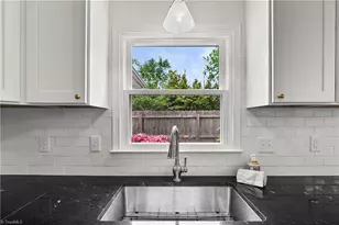 2400 Cottage Pl, Greensboro, NC 27455 - Photo 12