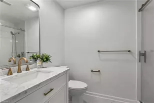 2400 Cottage Pl, Greensboro, NC 27455 - Photo 20