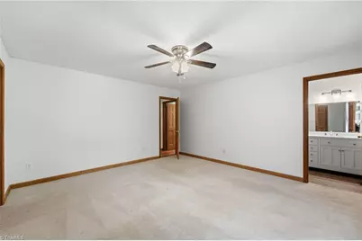 503 E Orange Street, Mebane, NC 27302 - Photo 18