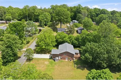 503 E Orange Street, Mebane, NC 27302 - Photo 38