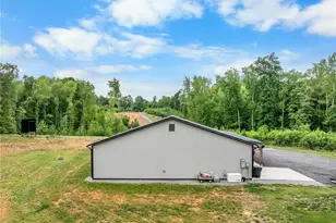 160 Riverwood Dr, Lexington, NC 27292 - Photo 14