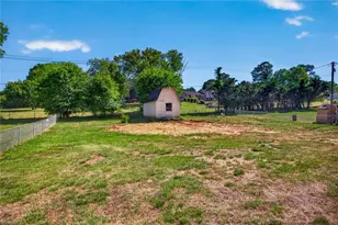 1285 Meadowbrook Dr, King, NC 27021 - Photo 30