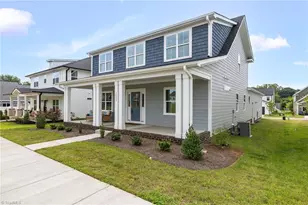 1640 Cross Vlg Ave, Kernersville, NC 27284 - Photo 2